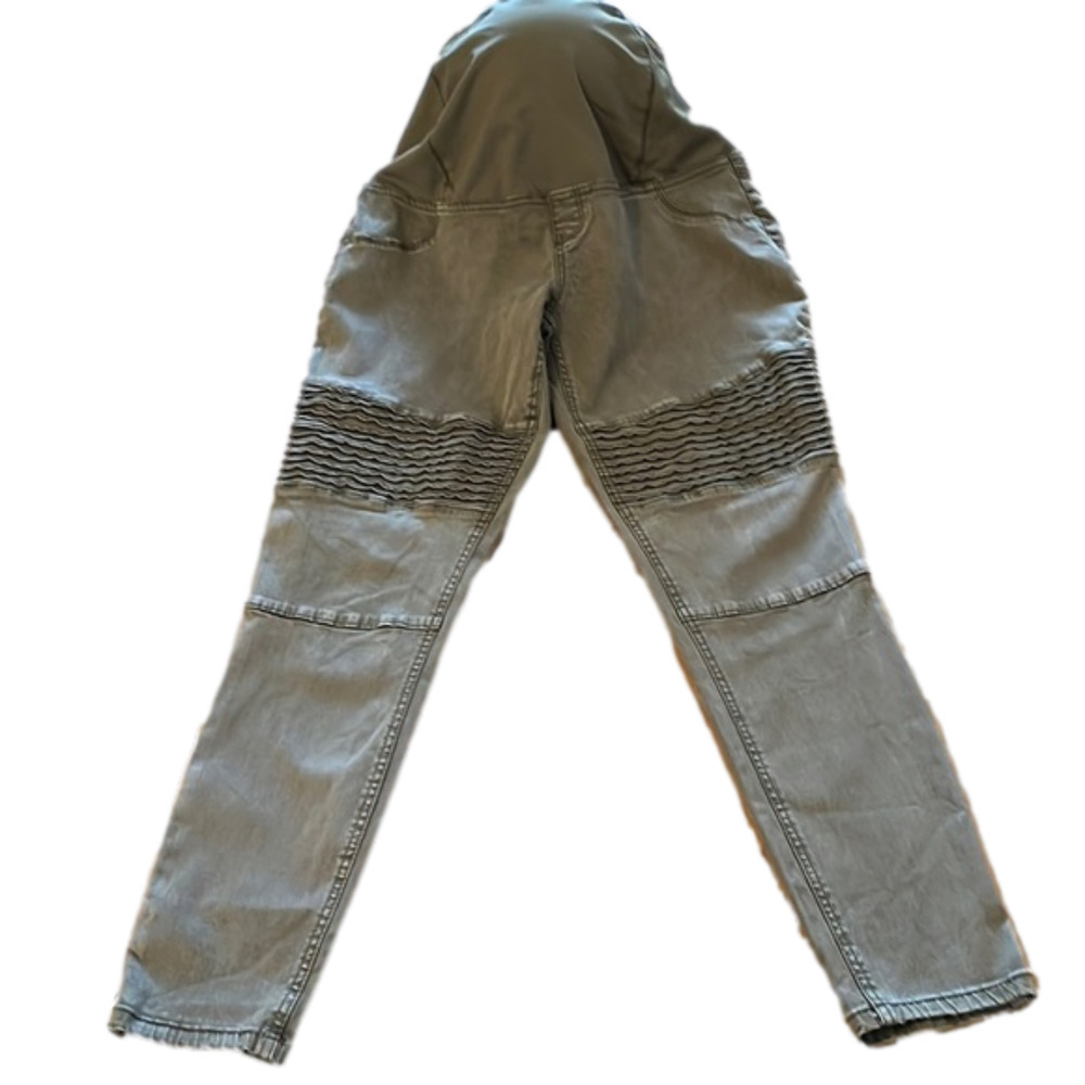𝅺isabel Maternity by Ingrid & Isabel straight Recto maternity pants, size 6